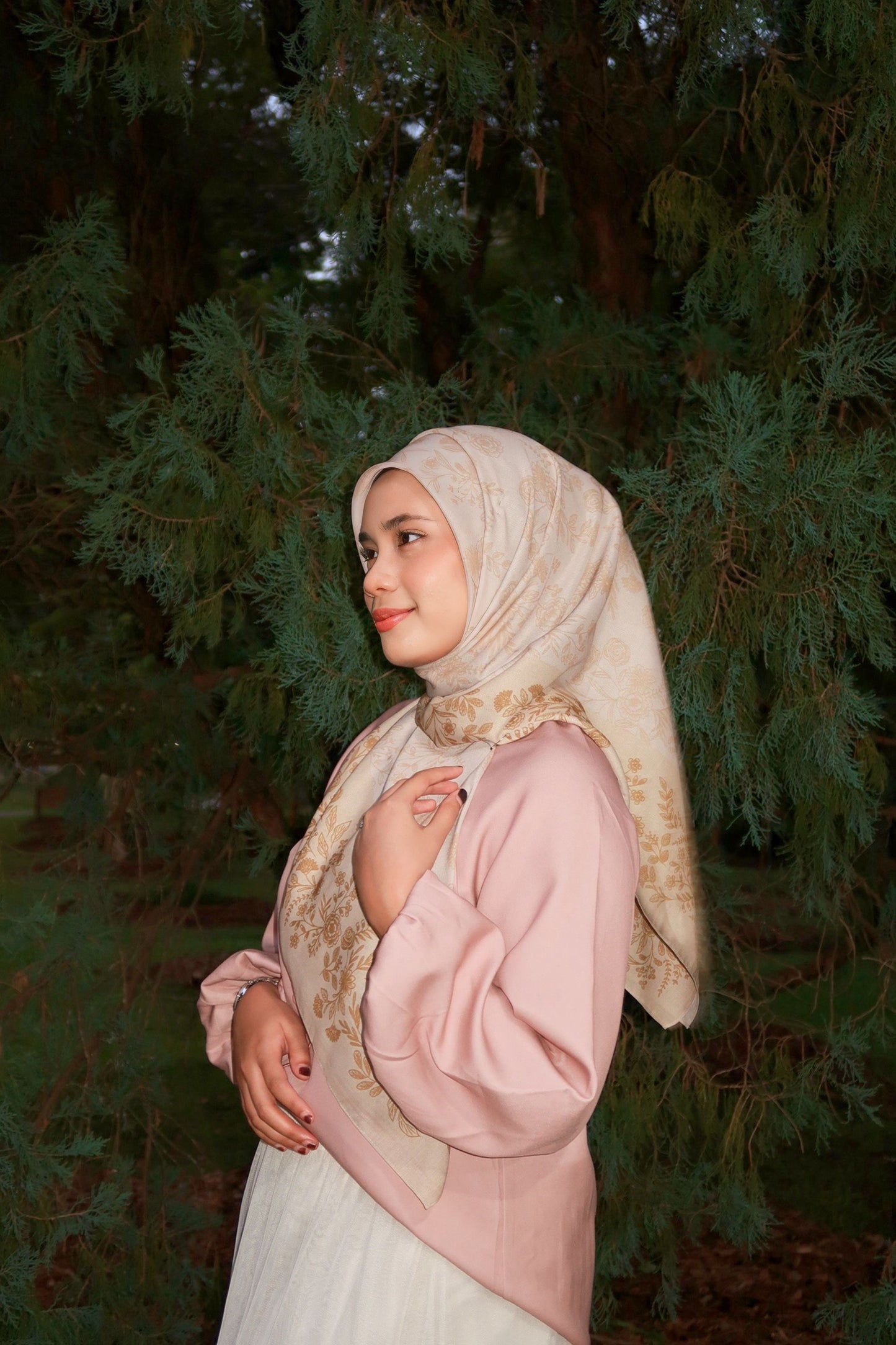 Toile de Jouy Brown (16 in Stock)