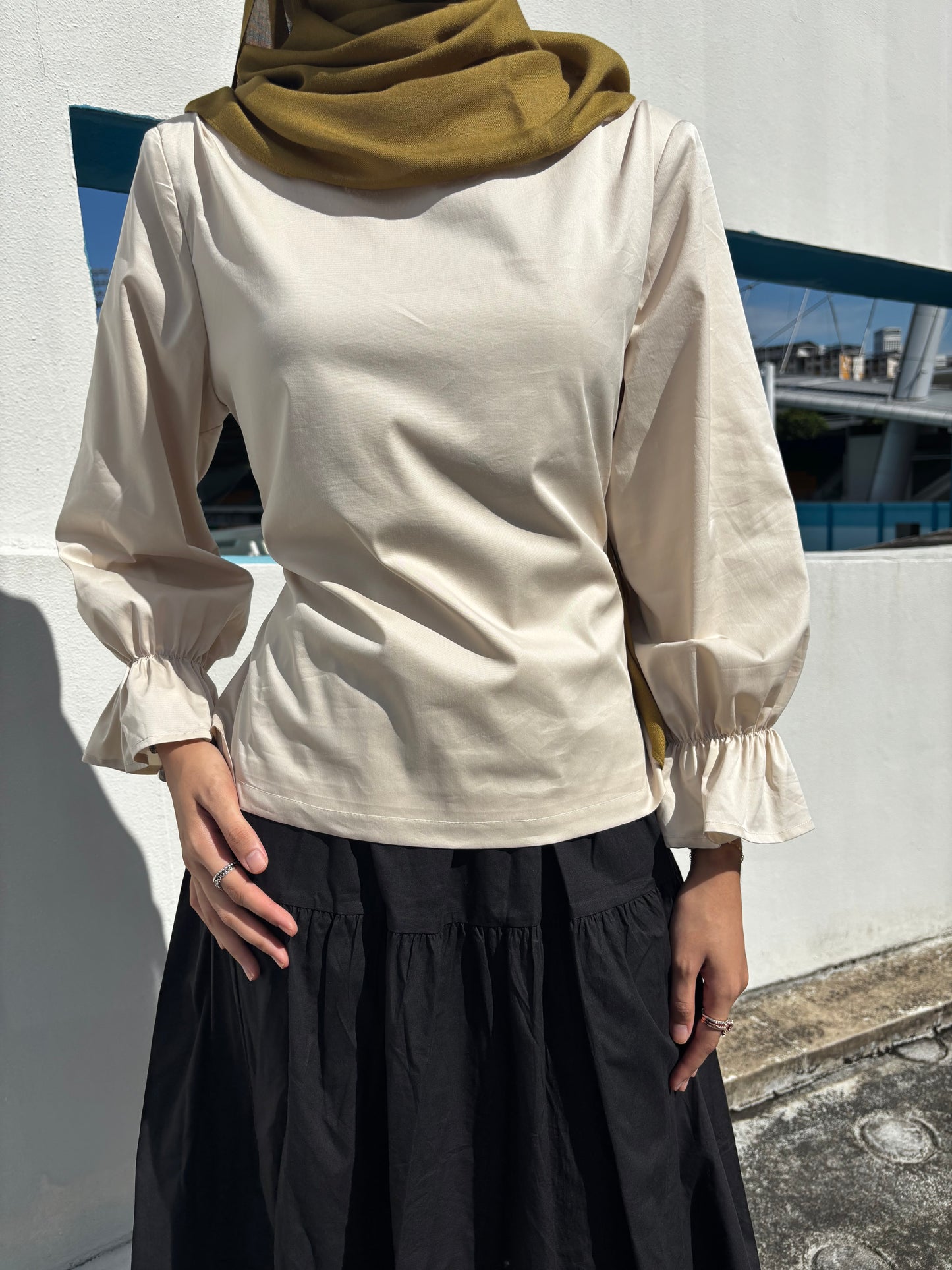 First Fold Blouse Creme Haze