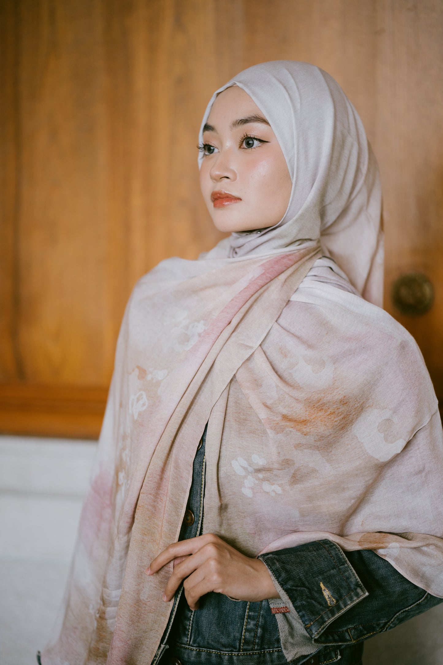 Aurelia Modal ( 19 in Stock)