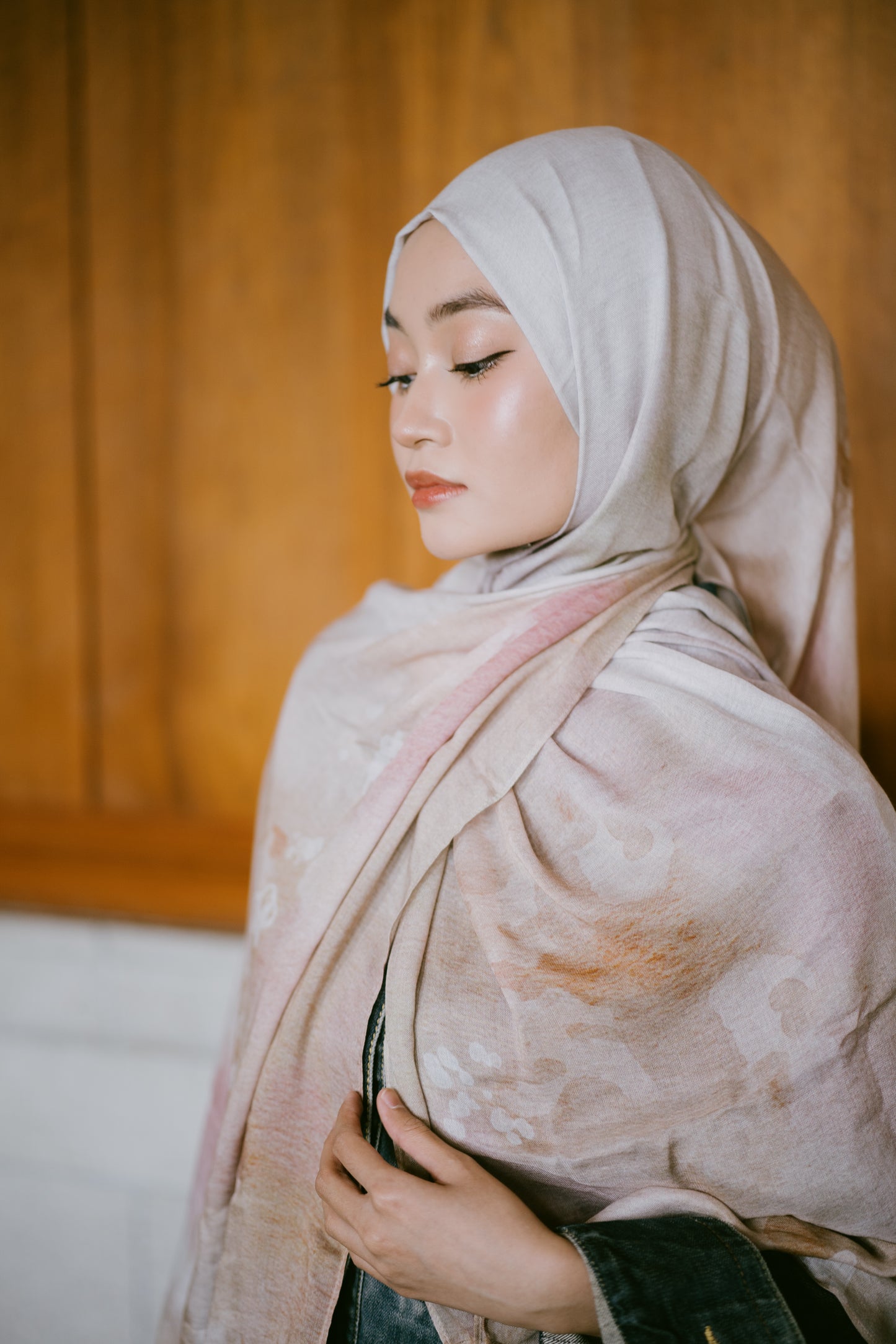 Aurelia Modal ( 19 in Stock)