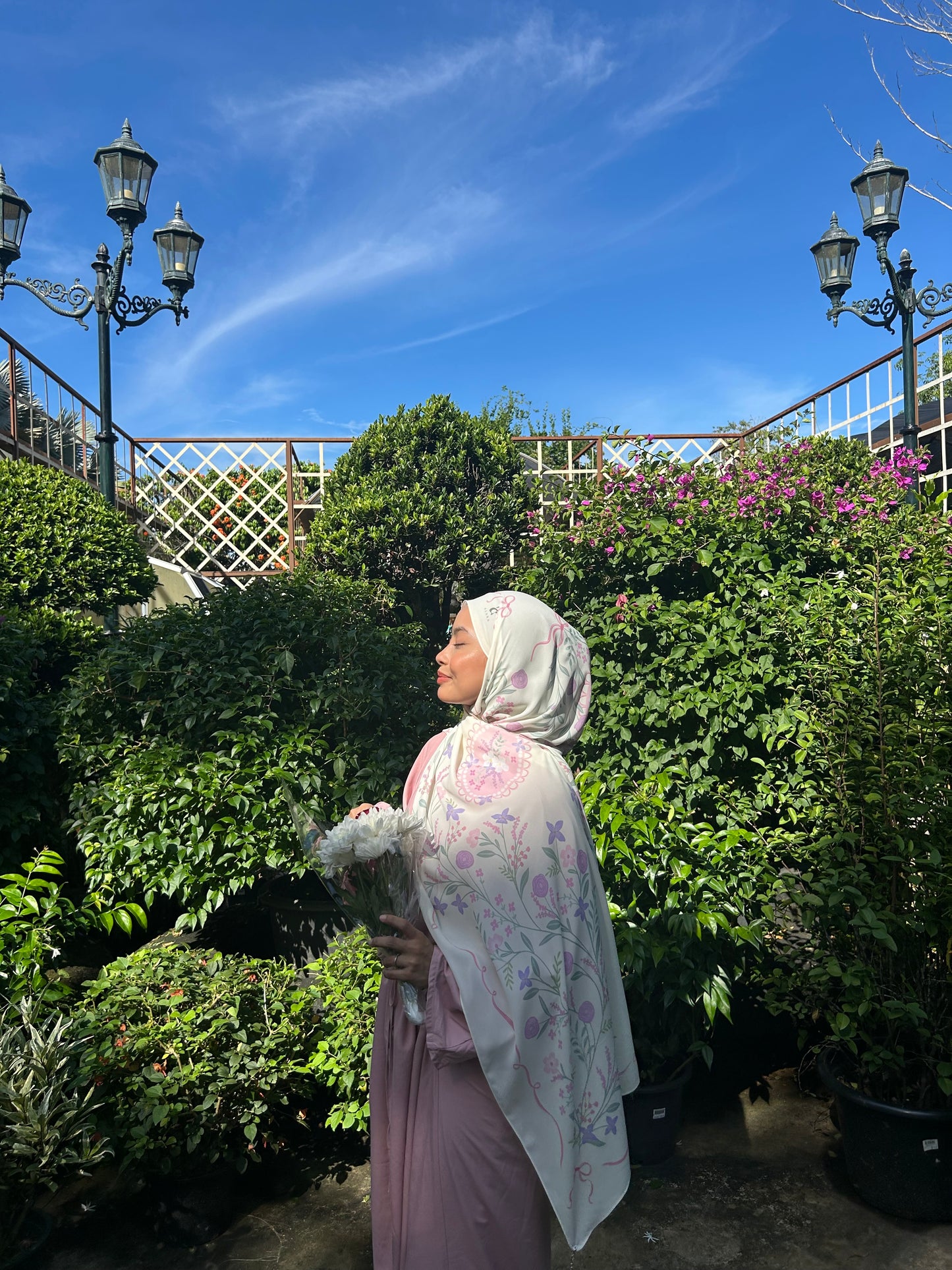 Cream Symphony Shawl