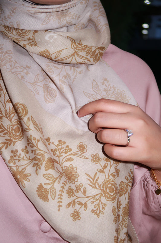 Toile de Jouy Brown (16 in Stock)