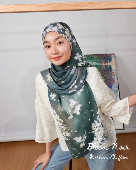Bloom Noir
