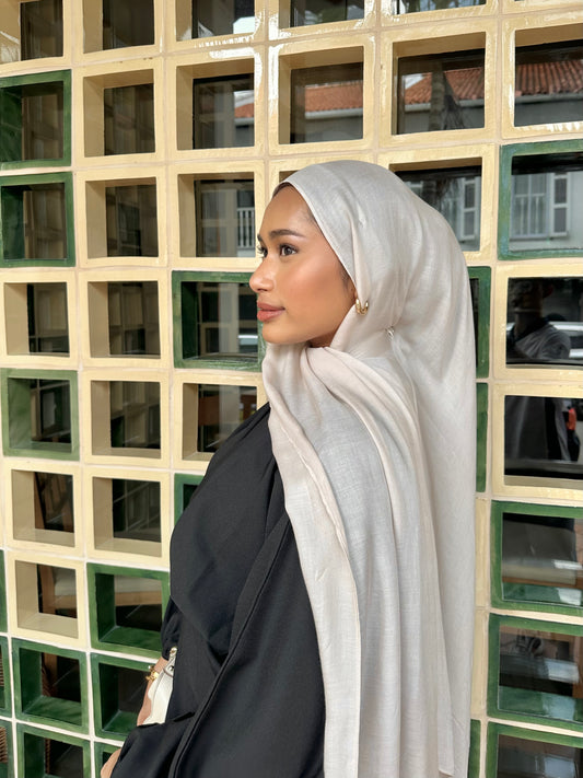 Stoneveil Luxe Modal