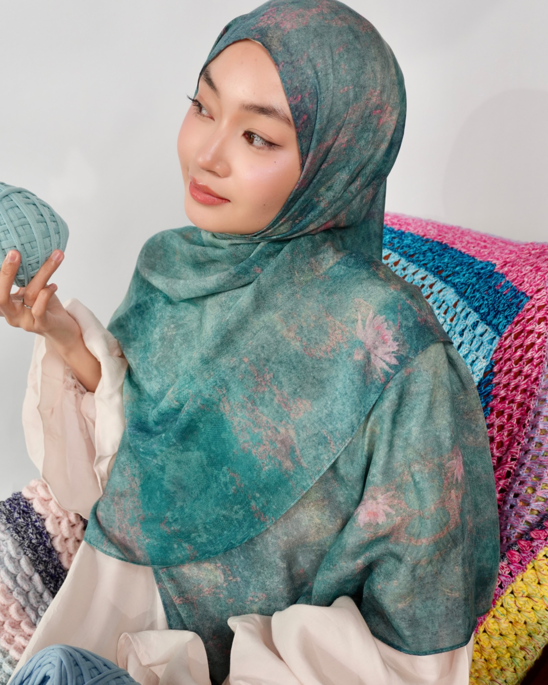 Lagoon Whisper Modal