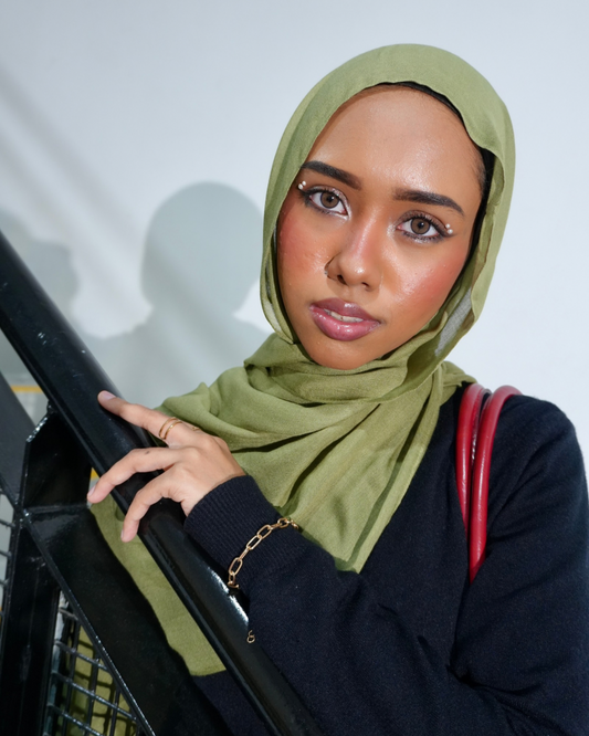 Still Moss Signature Modal